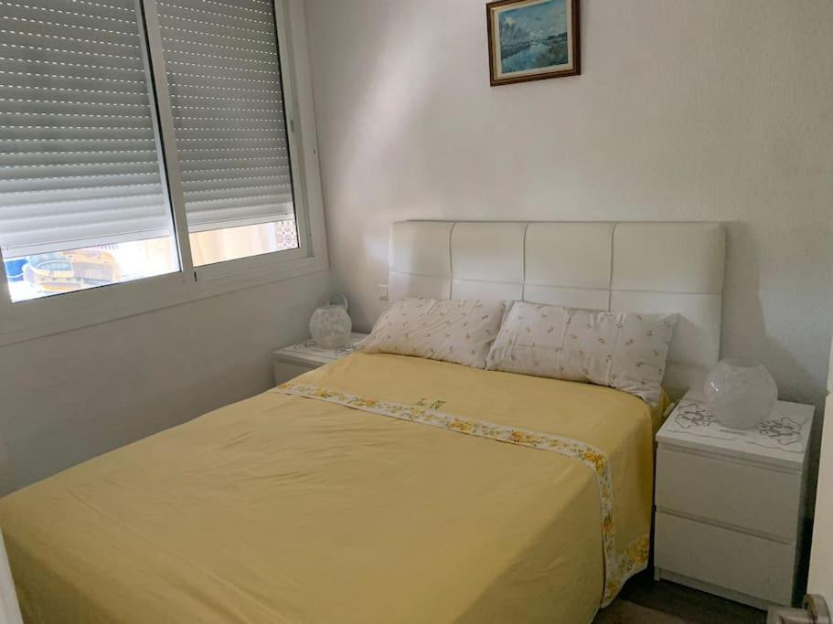 Apartamento En Carihuela Torremolinos Exterior photo