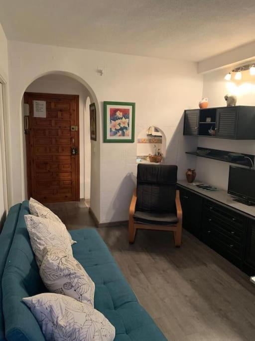 Apartamento En Carihuela Torremolinos Exterior photo