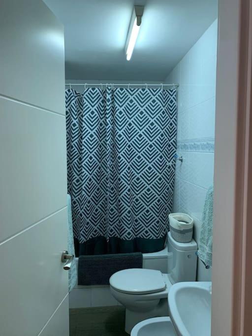 Apartamento En Carihuela Torremolinos Exterior photo